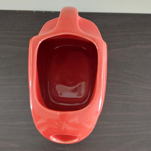 Scarlet Red FIESTAWARE Homer Laughlin Large 7" Disc Water Milk Juice Pitcher EUC - Picture 5 of 7